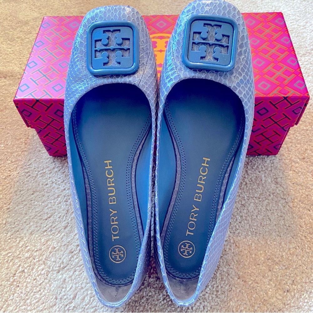 Tory Burch Georgia Flat Snake Embossed - Blue Spring Lotus Color with Box